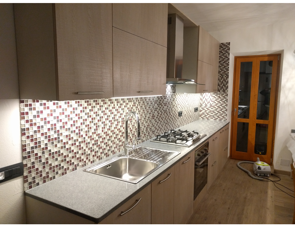 Cucina in rovere segato