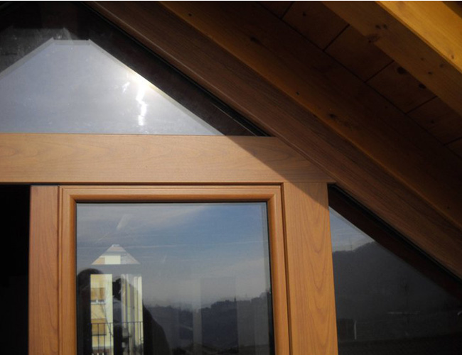 Particolare Legno-Alluminio