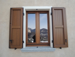 Serramento in Rovere