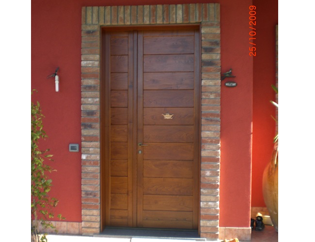 Portoncino D'ingresso in Castagno